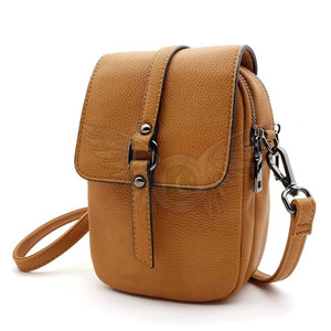 Sac banane en cuir zippé écologique pour activités de plein air et rangement personnel avec compartiments organisés 2026 - Product Image 6