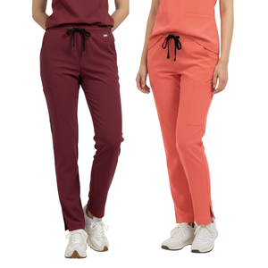 Ensemble de tenues médicales pour femmes : Haut à col en V et pantalon cargo jogger – Uniforme d'hôpital pour infirmières et cliniques – Commandes en gros – Fabricant de vêtements - Product Image 1