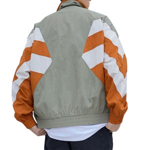 เสื้อแจ็คเก็ตมีฮู้ดสไตล์มินิมอลทันสมัย กันลม กันน้ำ แห้งเร็ว น้ำหนักเบา ทรงหลวม เหมาะสำหรับกิจกรรมกลางแจ้ง สไตล์ฮิปฮอป ตกแต่งด้วยผ้าแบบแพทช์เวิร์คสไตล์เกาหลี - Product Image 4