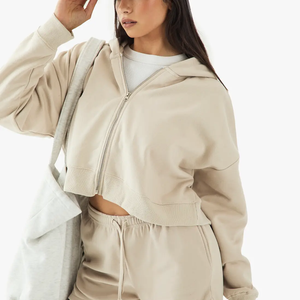 Conjunto deportivo ecológico con logotipo personalizado, conjunto de 2 piezas con sudadera con cremallera y pantalones cortos plisados para mujer, conjunto de chándal holgado para gimnasio. - Product Image 5