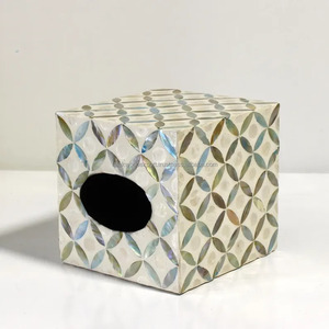 Servilletero Cuadrado de Nácar Hecho a Mano en India con Logotipo Personalizado de Alta Calidad para el Hogar, Restaurante, Bar, Hotel por FWE - Product Image 3