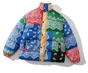 Chaqueta Acolchada Estampada con Parches para Hombre, Cuello Alto, Cortavientos, Abrigo de Invierno, Corte Regular, Cierre de Botones, Relleno Grueso de Poliéster - Product Image 1
