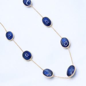 Collar de cadena con dije hecho a mano para mujer, de oro amarillo macizo de 18k, con cabujón de gualita geométrica natural, ideal para bodas, venta al por mayor. - Product Image 2