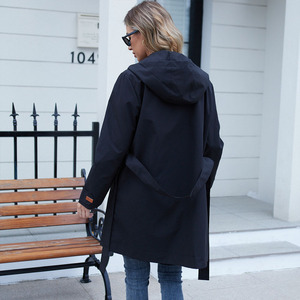 Impermeable Ligero de Moda con Logotipo Personalizado Rainfreem, Chaqueta Impermeable con Capucha para Mujer, de PU, para Exteriores - Product Image 2