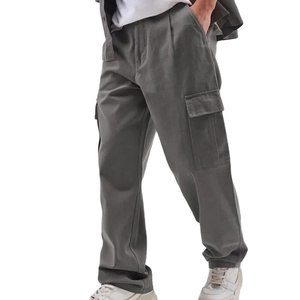 Pantalon cargo homme personnalisé avec logo, coupe ample et décontractée, effet délavé vintage, multi-poches, style streetwear et outdoor - Product Image 1