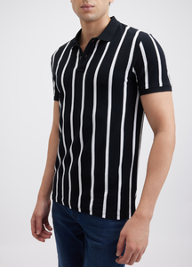 Polo pour homme 100 % coton à manches courtes, coupe ajustée, rayures verticales noires et blanches, broderie technique, tissu tricoté respirant - Product Image 2
