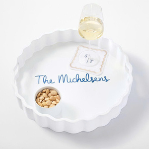 Plateau de service décoratif en laque festonnée fait main pour la décoration de la maison, organisateur de cuisine, design durable et moderne - Product Image 4