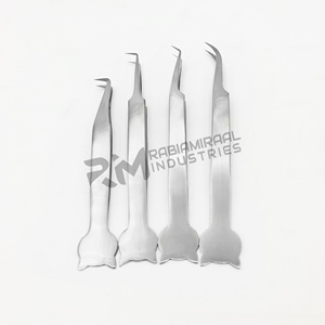 แหนบต่อขนตา RMI คุณภาพสูง ผลิตจากสแตนเลส ปลายแหลม 75 องศา พร้อมดีไซน์ลายคิตตี้ขนาดใหญ่ - Product Image 3