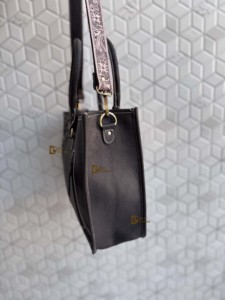 Nuevo Bolso Tote de Cuero Auténtico, Elegante Bolso de Mano de Cuero con Pelo, Tallado a Mano, Multiusos para Mujer - Product Image 5
