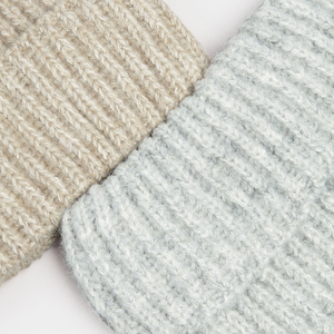 Gorros de invierno gruesos de punto con protección para las orejas, de hilo pulverizado, con logotipo bordado personalizado, de acrílico, para mujer y hombre, al por mayor - Product Image 6