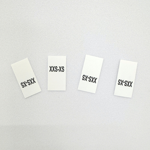 Etiquetas de ropa de cuello trasero XS a XXXL | Etiquetas adhesivas de tamaño para uniformes, camisas y ropa de moda | Fácil de usar - Product Image 3