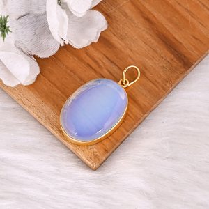 จี้ทองเหลืองชุบทองประดับพลอยโอปอลไฮโดรคลาสสิคสำหรับผู้หญิง - Product Image 3