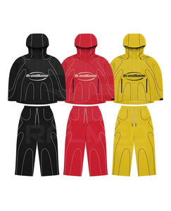 Conjunto Deportivo de Alta Calidad con Pantalones y Chaqueta con Capucha, Logotipo Digital, Líneas Reflectantes en Malla Interior, Cortavientos, Unisex - Product Image 1