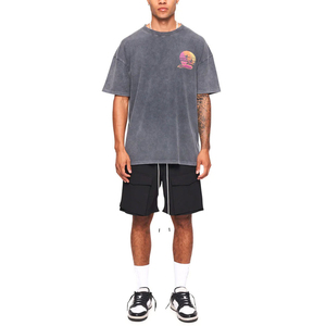 เสื้อยืดคอตตอนทรงโอเวอร์ไซส์สำหรับผู้ชาย สไตล์วินเทจ ล้างสีแบบแอซิดวอช พร้อมโลโก้ด้านหน้าแบบสั่งทำพิเศษ ดีไซน์ทรงบ็อกซี่ สตรีทแวร์สีซีด - Product Image 4