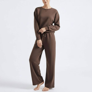 ชุดวอร์มผู้หญิงแบบกำหนดเอง เสื้อสเวตเชิ้ตโอเวอร์ไซส์ กางเกงขายาวทรงกว้าง ผ้าฝ้าย ชุดลำลอง ผู้ผลิต OEM ODM - Product Image 1