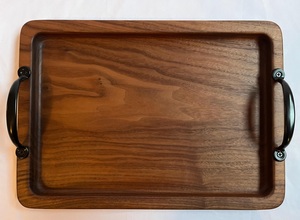 Bandeja de Servir Decorativa Ecológica Hecha a Mano de Madera de Nogal con Asas de Hierro, Diseño Minimalista, Multifuncional, de Grado Comercial - Product Image 2