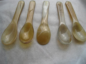 Paire de cuillères de luxe sculptées en corne de buffle, polies, écologiques, modernes, personnalisables, pour cuisine et service à domicile, très vendues - Product Image 5