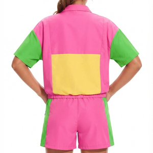 Ensemble short et veste coupe-vent deux pièces personnalisé avec logo pour femme – Collection été à prix abordable - Product Image 2