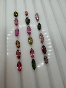 Lot en gros de pierres précieuses naturelles de qualité supérieure, multi-tourmalines, taille marquise 11x4-7x4mm, polies, multicolores, avec jeu de couleurs/effet de feu, pour bijoux - Product Image 6