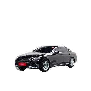 Mercedes-Benz E250 Clase E Exclusive 2023 con Volante a la Izquierda, Caja de Cambios Automática, Asientos de Cuero, Cámara Trasera - Product Image 1