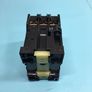 AMAT 1200-90154 TIPO CONTRATISTA B30-30, 24 VAC - Equipo y Piezas de Semiconductores de Confianza de Marca Global - Product Image 4