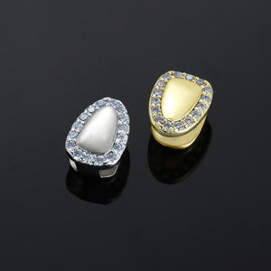 Grillz de Plata de Ley 925 con Diamantes Moissanite VVS, Moldeados a Medida, de Calidad de Exportación, Estilo Iced Out Brillante, Joyería Dental Hip Hop en Oferta - Product Image 4
