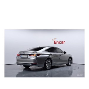 Lexus ES Executive 2024 con Cámara Trasera, Asientos de Cuero, Volante a la Izquierda - 44,923 km - Product Image 2