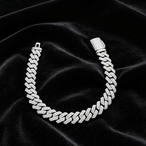 Pulsera de Diamantes Moissanite Más Vendida, Joyería Hiphop para Amantes de la Moda y Regalos, Disponible a un Precio Accesible - Product Image 3