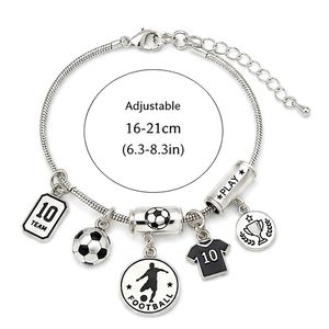 Bracelet de charme de football personnalisé avec pendentif maillot de foot numéro 10, bracelet sport en acier inoxydable pour cadeaux d'équipe - Product Image 5