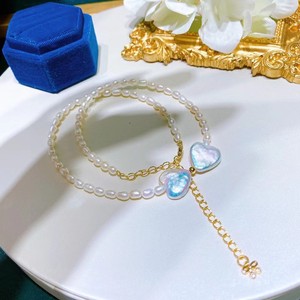 Collier baroque en forme de cœur à la mode pour femmes, collier en perles de millet d'eau douce, chaîne de clavicule, bijoux en perles populaires - Product Image 1