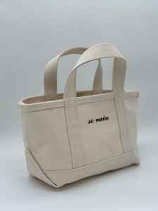 Sac fourre-tout minimaliste So Vain en toile brodée pour femme, petit sac à main compact en coton blanc avec poignée supérieure, petit sac quotidien - Product Image 2