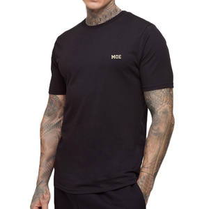T-shirts pour hommes en coton lourd avec broderie de logo sur la poitrine, coupe ajustée, étiquette privée personnalisée, production en gros - Product Image 1