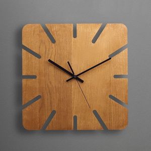 Horloge murale géométrique carrée en bois, silencieuse, à quartz, analogique, alimentée par piles, design moderne, simple face, décoration d'intérieur pour salon - Product Image 1