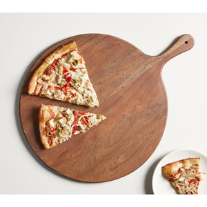 Planche à servir pour pizza en bois d'acacia artisanal avec poignée, planche à découper en bois massif, planche à charcuterie et à fromage pour la cuisine et la maison - Product Image 2