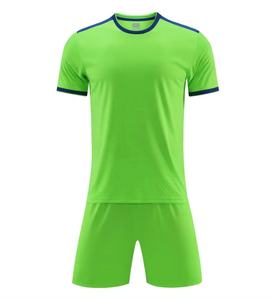 Conjunto de Camiseta y Pantalones Cortos de Fútbol Personalizados al por Mayor, 100% Poliéster, Manga Corta, Entrenamiento en Equipo, Opciones de Color y Talla Personalizadas, Uniforme de Fútbol - Product Image 1