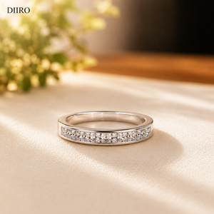 Bague de fiançailles spéciale en argent sterling 925, bague de fiançailles de luxe en moissanite, bague de fiançailles en diamant taille princesse, bague pour la Saint-Valentin - Product Image 1