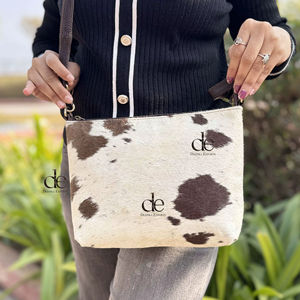 Bolso Bandolera de Piel de Vaca con Pelo, Bolso de Mano Elegante, Piel con Pelo, Hermoso Diseño Bohemio, Bolso Multiusos - Product Image 1