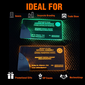 Tarjetas de Visita Personalizadas de Acrílico Transparente con Luz LED, Logotipo Personalizado, Impresión UV, Laminación de Película, Fabricante OEM al por Mayor - Product Image 5