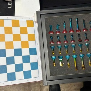 Belladec BI-WT1089 Handmade Resin <b>Chess</b> Board High Quality Artistic Customized Shape Renaissance Knight Design Sports Style - Product Image 6