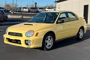 Subaru Impreza WRX Sedán <span class=keywords><strong>2002</strong></span> Usado, Color Amarillo, Mayormente sin Modificaciones, Propiedad de Washington - Product Image 1