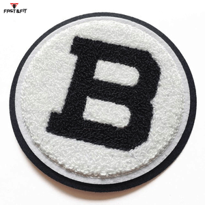 Patch brodé 3D adhésif en PU de haute qualité, bordure surpiquée, pour chapeaux et vêtements, couleur et taille personnalisables, le plus vendu - Product Image 2