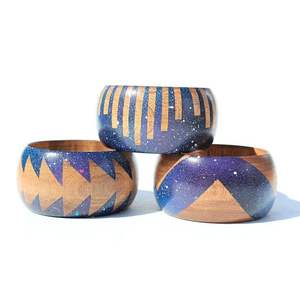 Colección Especial de Festival, Pulseras de Madera Brillante Hechas a Mano - Product Image 3