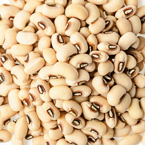 Guisantes Negros de Exportación Premium con Alto Contenido Proteico y Cosecha Natural de Granja Cuidadosamente Seleccionada para Compradores de Productos Alimenticios - Product Image 5