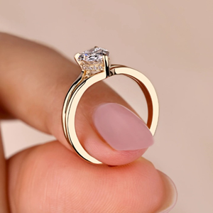 Ensemble de mariage de luxe avec diamant de laboratoire ovale de 1,07 carat, certifié IGI, bague de fiançailles avec alliance en or jaune 14 carats - Product Image 4
