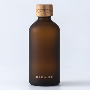 Aceite de Baño Hokkaido 100ml, Aromaterapia Relajante con Aroma a Leche, Aditivo para Baño con Esencias de Madera, Hierba, Flores y Frutas, Regalo de Spa Japonés para el Cuidado de la Piel - Product Image 1