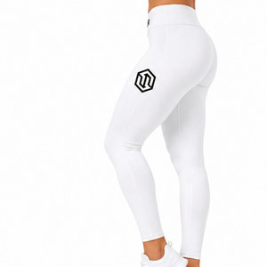 Leggings de compression haut de gamme pour femmes, conçus avec une technologie respirante à séchage rapide et un tissu performant et flexible - Product Image 6