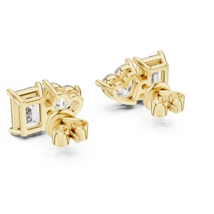 Boucles d'oreilles clous en or 18 carats avec diamants de laboratoire, deux pierres taille cœur et émeraude, bijoux pour femme pour mariage et soirée - Product Image 2