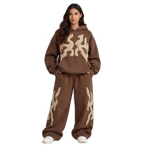 Conjuntos Deportivos Premium para Mujer en Color Verde Salvia, con Parches Curvos en las Rodillas, Forro Polar Denso, Capucha, Hombros Caídos y Pantalones Acampanados - Product Image 5