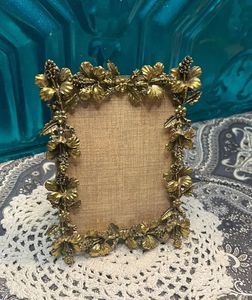 Durable Decorative Metal Picture <b>Frame</b> With Modern Minimalist Style For Living Room Bedroom Hallway And Workspace Display - Product Image 1