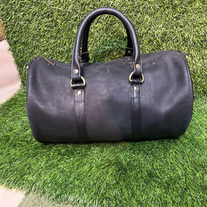 Bolsa de Viaje de Cuero de Grano Completo de Alta Calidad - Bolsa de Gimnasio de Lujo con Diseño Ecológico, Gran Capacidad y Multifuncional - Product Image 1